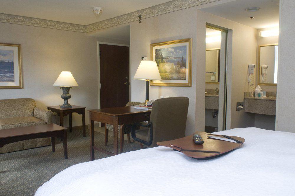 Hampton Inn & Suites Μίντλταουν Εξωτερικό φωτογραφία