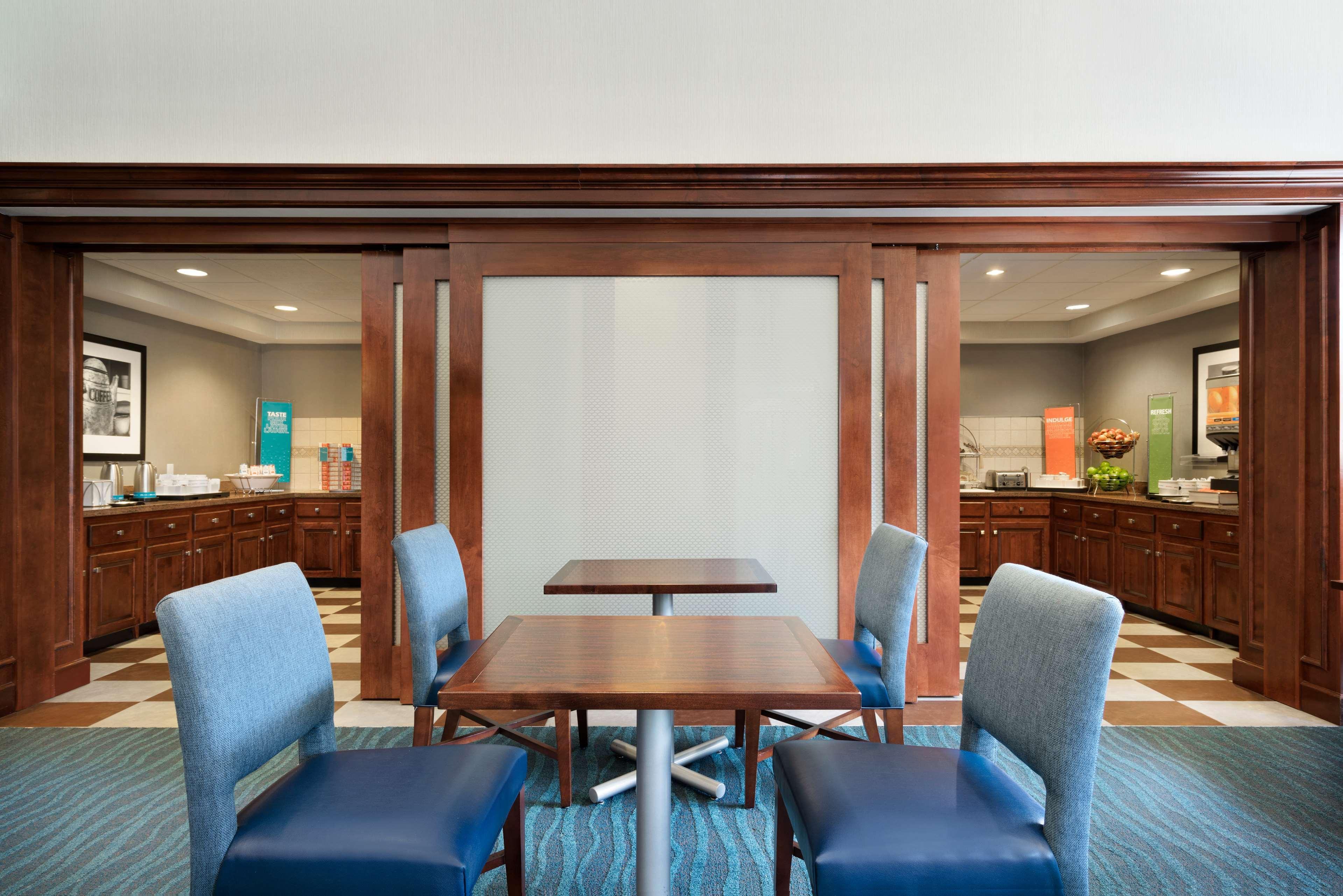 Hampton Inn & Suites Μίντλταουν Εξωτερικό φωτογραφία