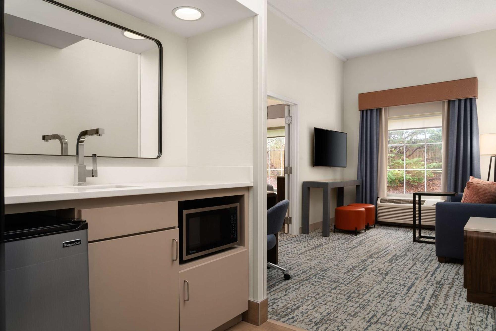 Hampton Inn & Suites Μίντλταουν Εξωτερικό φωτογραφία