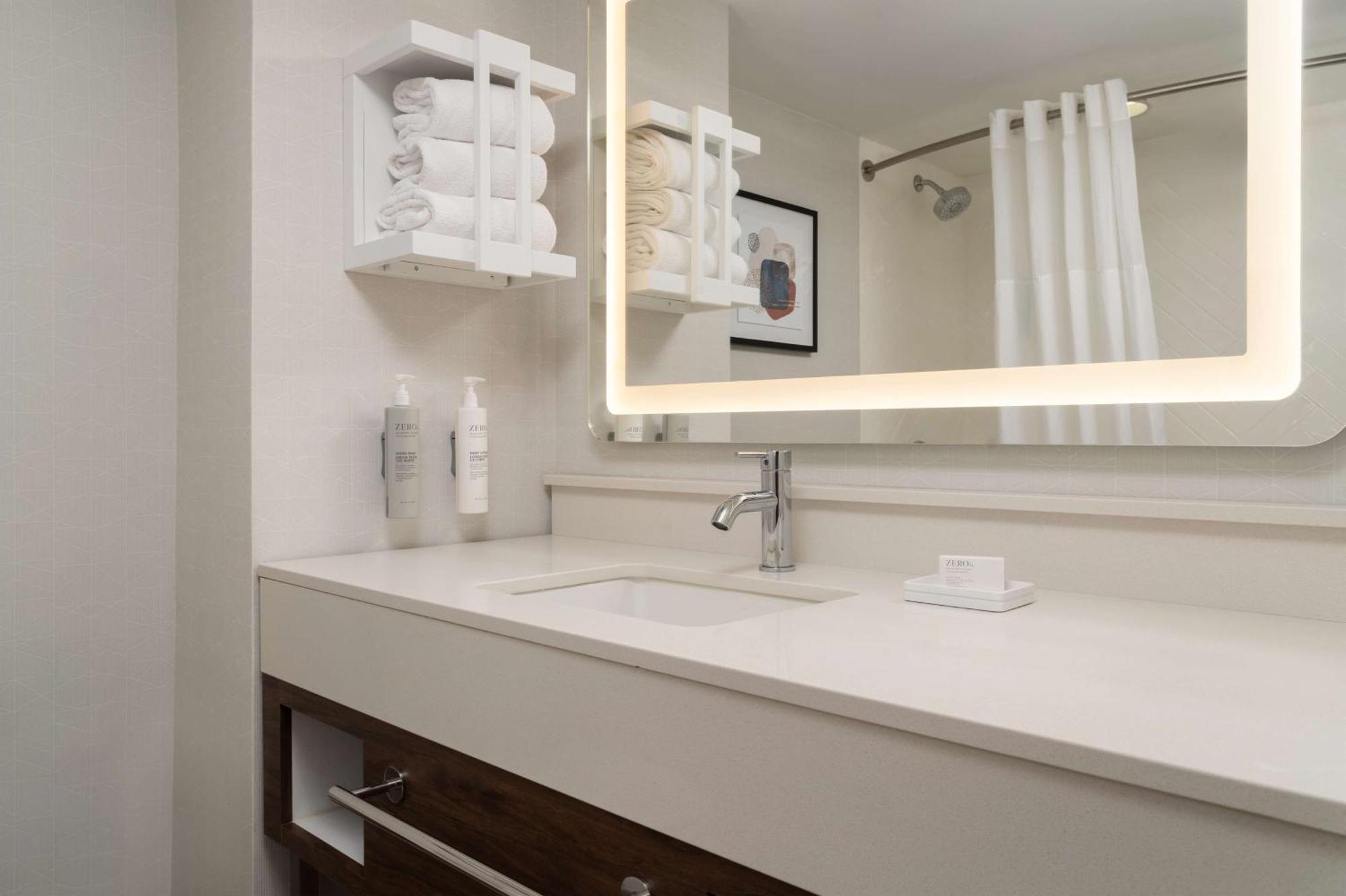 Hampton Inn & Suites Μίντλταουν Εξωτερικό φωτογραφία