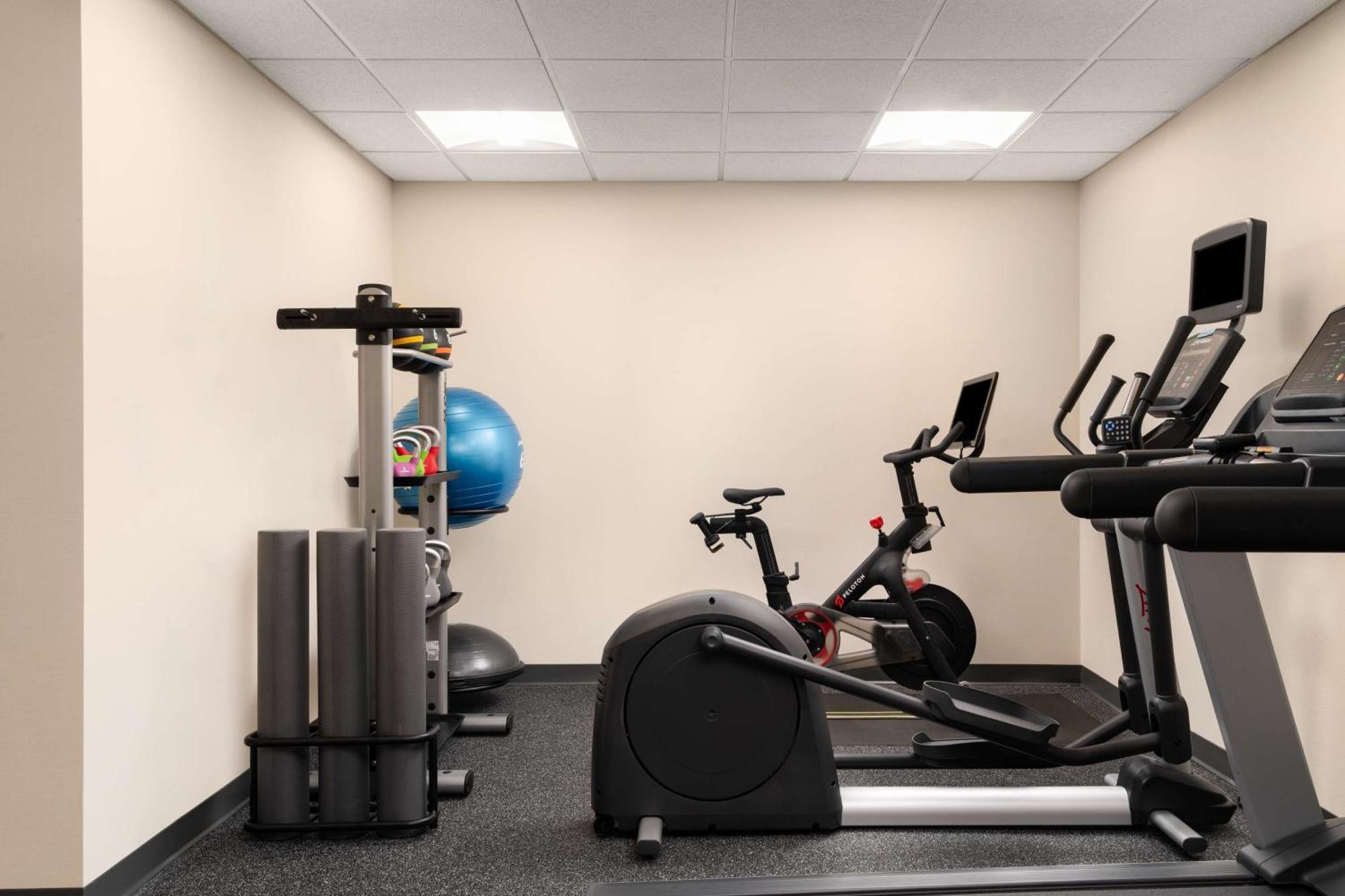 Hampton Inn & Suites Μίντλταουν Εξωτερικό φωτογραφία