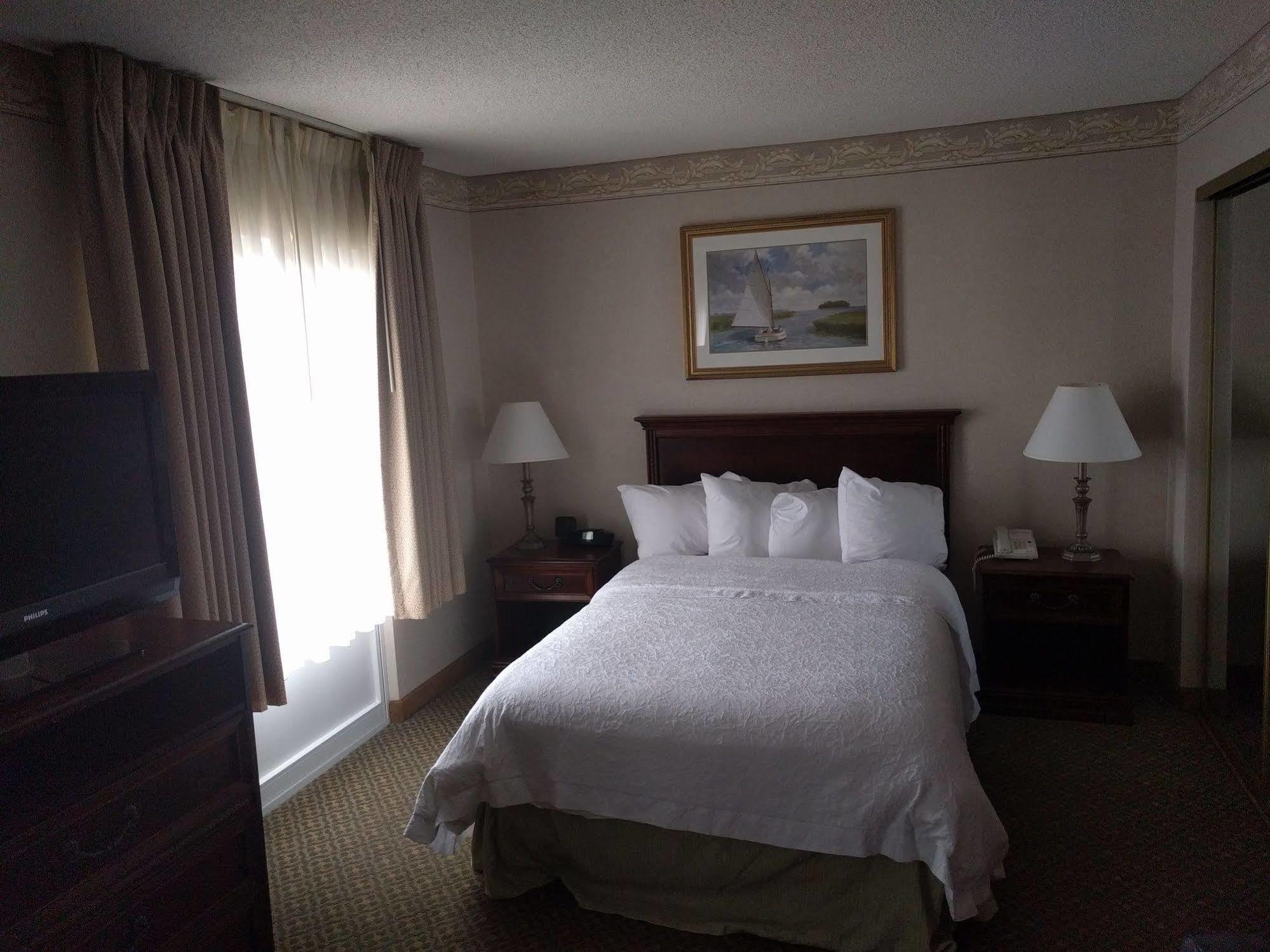 Hampton Inn & Suites Μίντλταουν Εξωτερικό φωτογραφία
